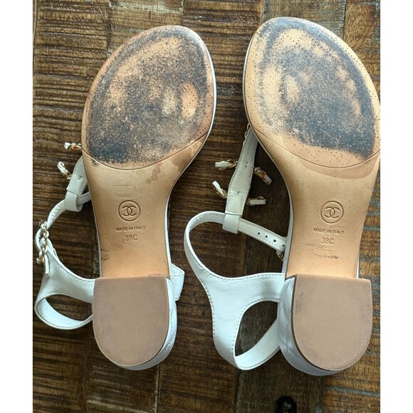 Chanel White Leather Gold CC Quilted T-Strap Sandals Block Heel 38C 8 Italy 2000 - Picture 13 of 14